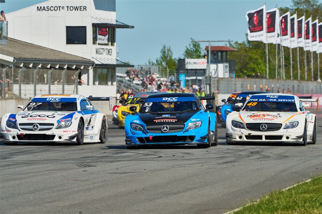 Frederik Nymark (48) endte med at vinde finalen i Selected Car Group Super GT ved NTG Åbningsløbet på FDM Jyllandsringen.
(Foto: Stumpphoto)